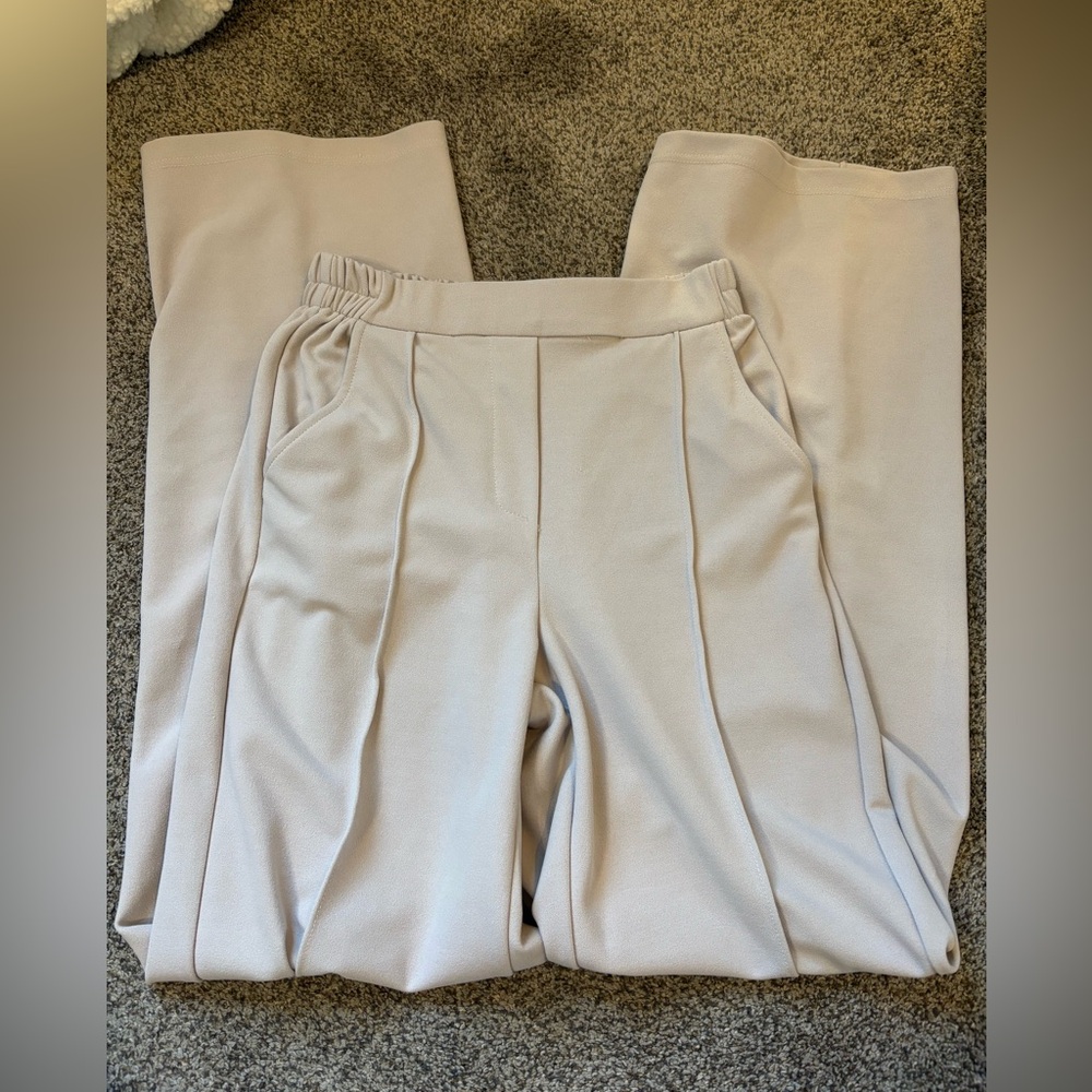 Revamped Athleisure Grey Pants